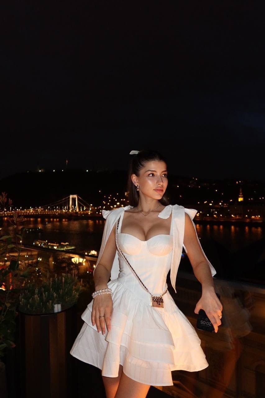 стильное платье,модное платье,свадебная платье,белое платье на выпускной,короткое платье