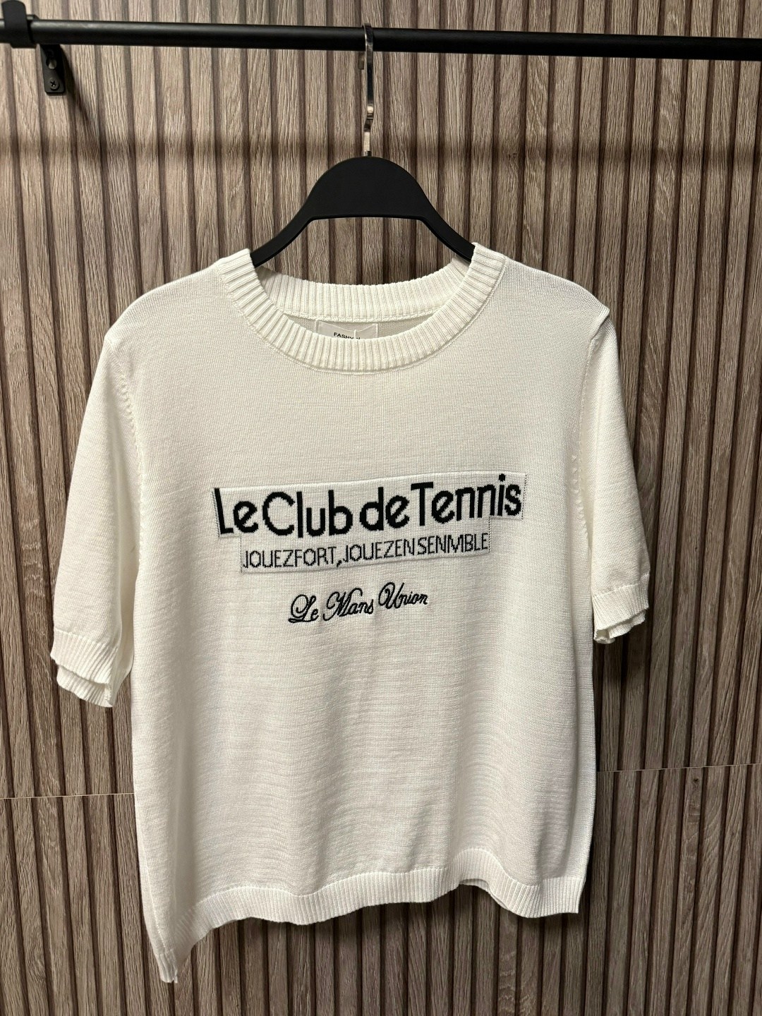 футболка,футболки женская,футболки мужские,футболки модные