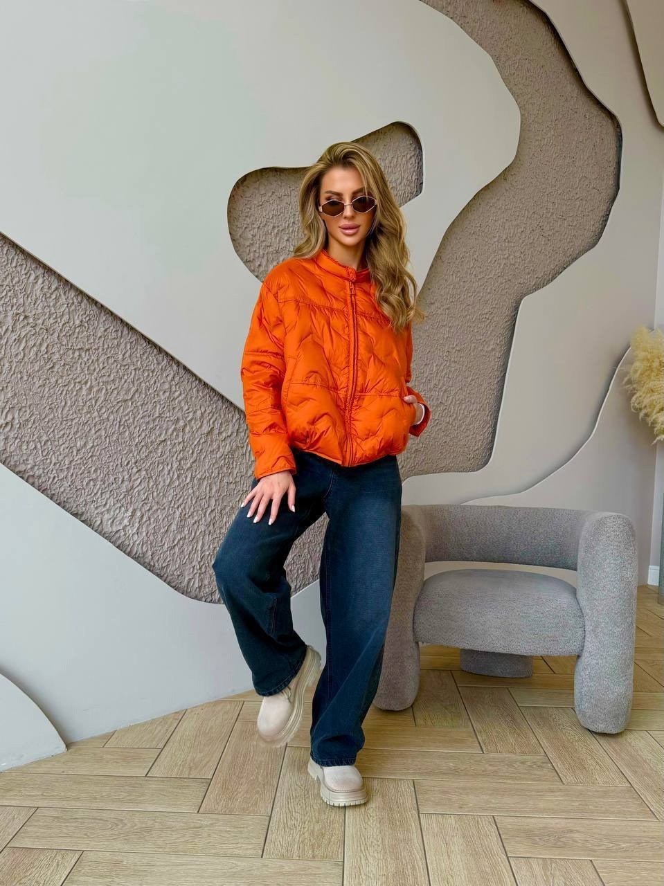 куртка женская,оранжевая куртка,демисезонная куртка,модная оранжевая куртка,женская куртка демисезонная