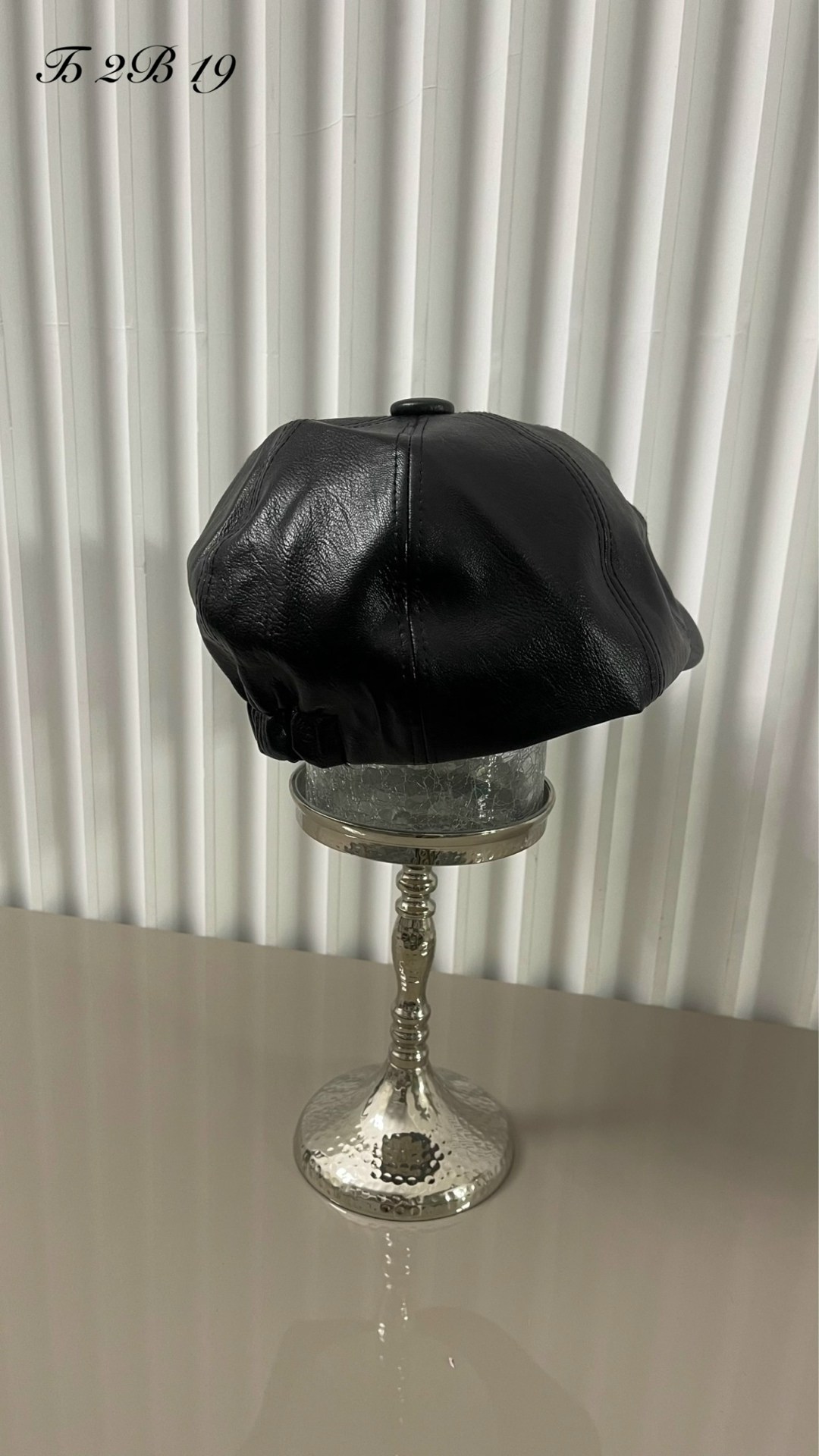 кепи кожаная с коротким козырьком фуражка katomi,кожаная кепка женская,кожаная кепка,кепка женская,кожаная бейсболка женская