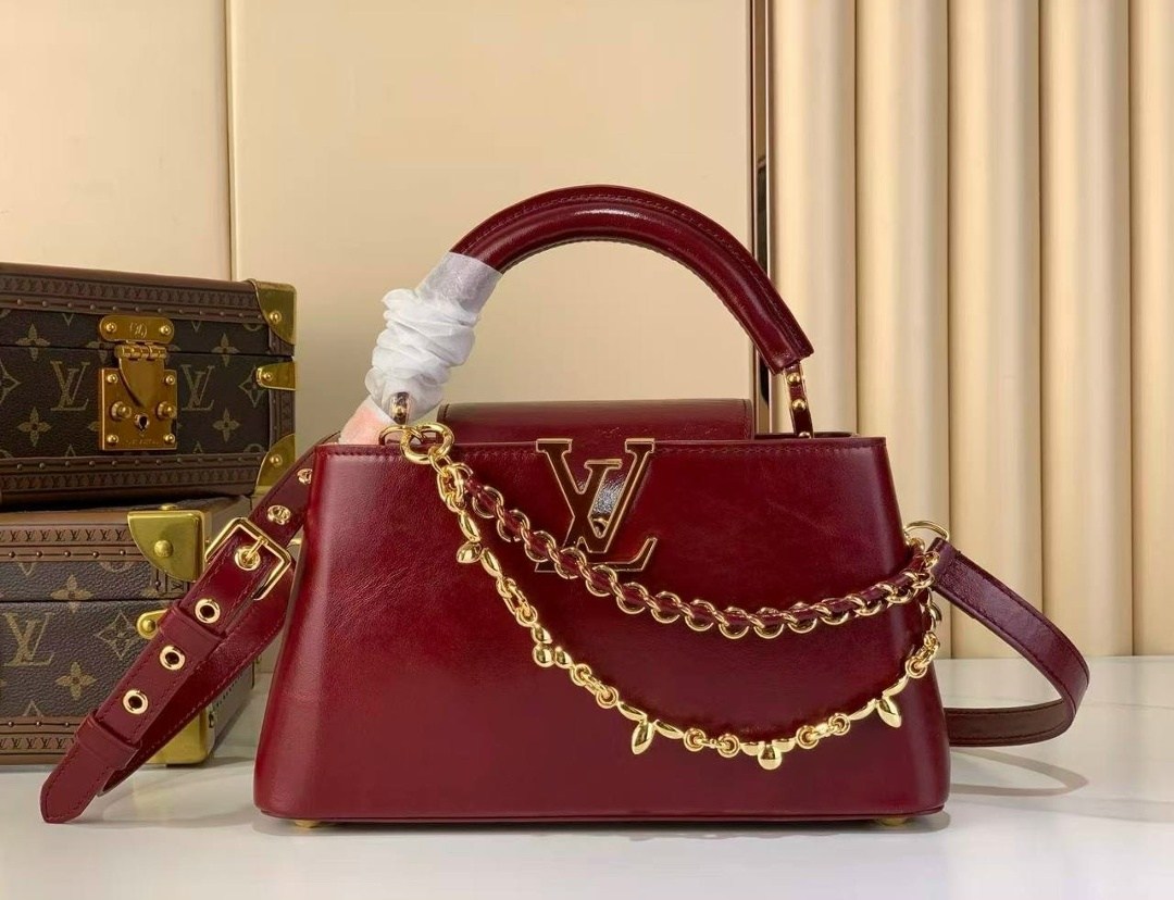сумка женская louis vuitton,сумка louis vuitton,louis vuitton capucines,сумка женская louis vuitton 27-18 большой размер,кожаная сумка louis vuitton capucines bb черная