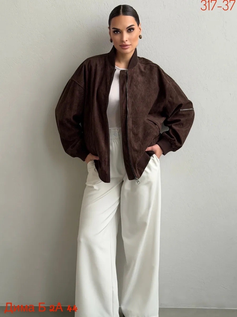 женская куртка бомбер из эко замши коричневого цвета,куртка бомбер,замшевая куртка,куртка женская бомбер,бомбер женский замшевый