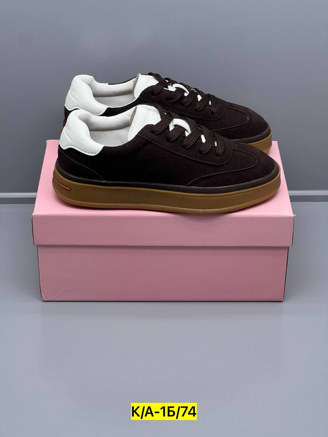 ,женские кроссовки из замши loro piana коричневые,кеды замшевые,замшевые кроссовки,кеды из натуральной замши