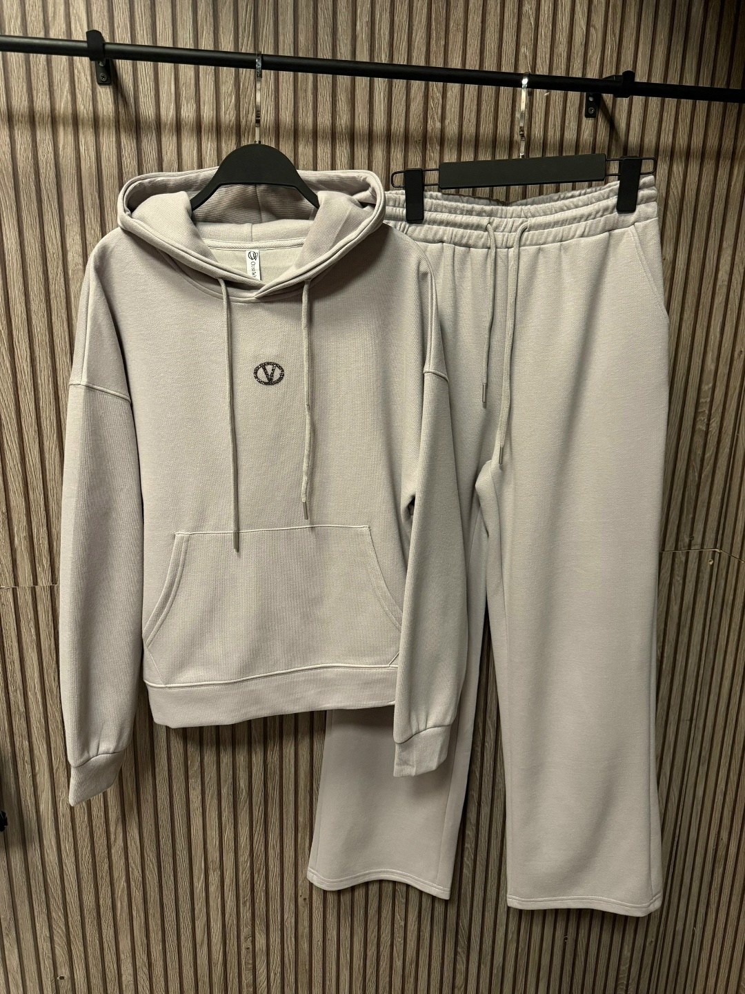 костюм спортивный,спортивный костюм brunello cucinelli,женский спортивный костюм,спортивный костюм brunello cucinelli pl-19048,повседневный спортивный костюм