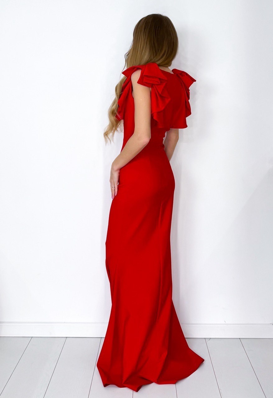 длинное вечернее платье,платье красное вечернее,длинное вечернее платье с открытыми плечами,вечернее платье красного цвета,платье с открытыми плечам
