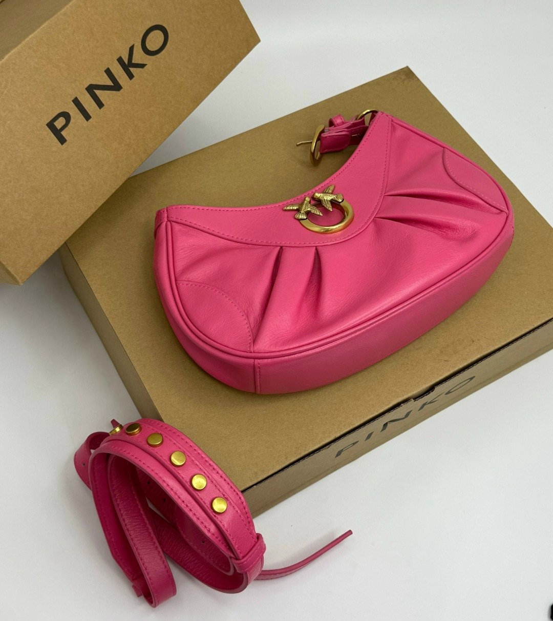 сумки pinko,женская сумка pinko,сумка,pinko сумка на плечо,сумки женская