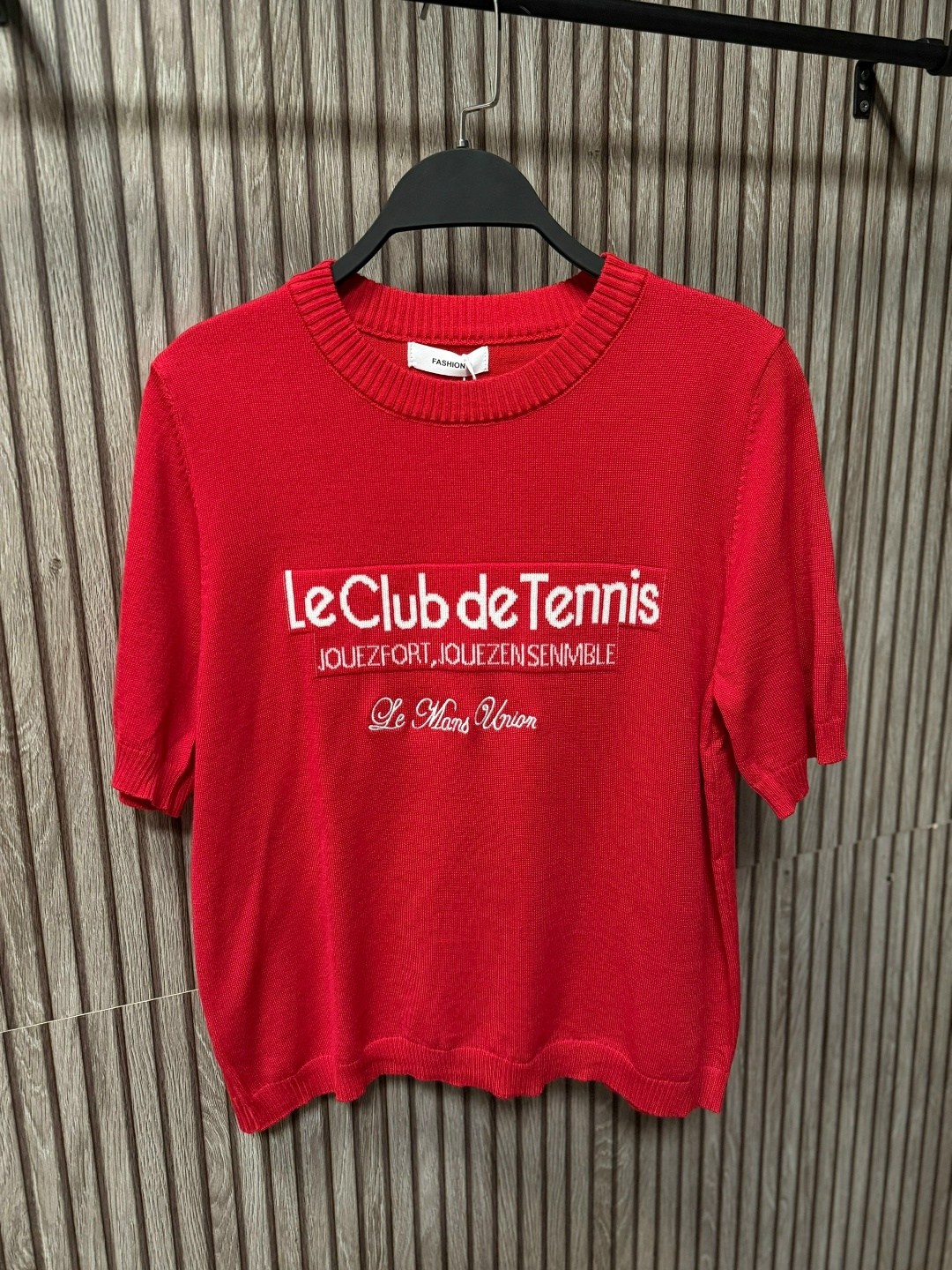 футболка,футболки женская,футболки мужские,футболки модные