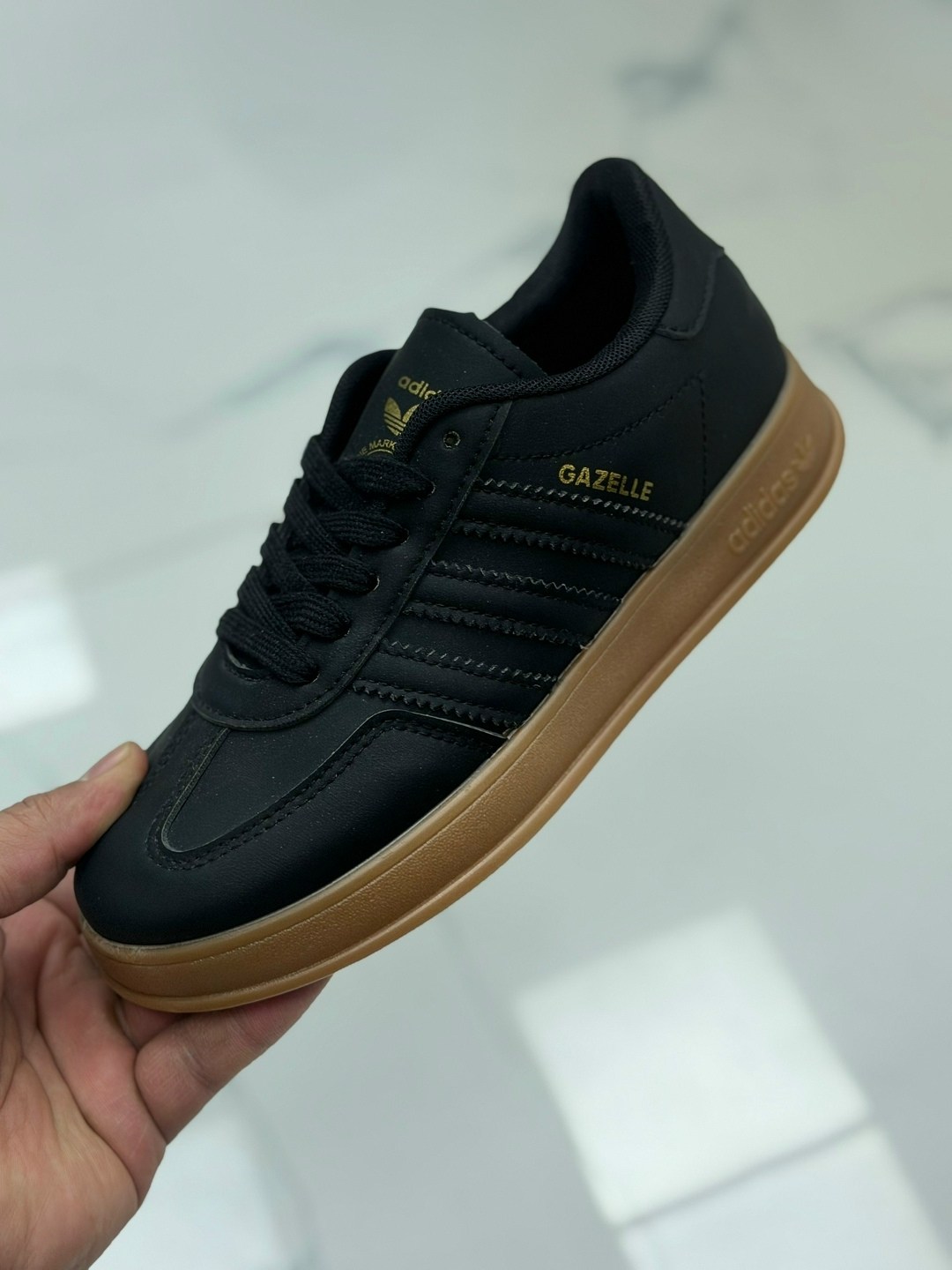 ,женские кроссовки,кроссовки женские adidas,кроссовки adidas,спортивная