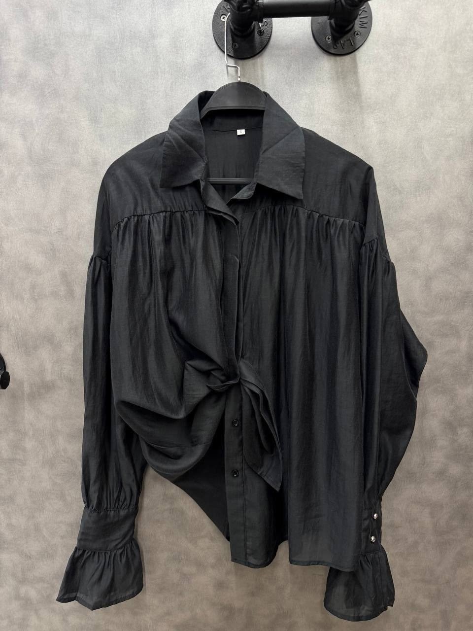 атласная легкая рубашка fulia,атласная легкая рубашка fulia цвет черный,модная рубашка,элегантная блузка,атласная однотонная женская рубашка