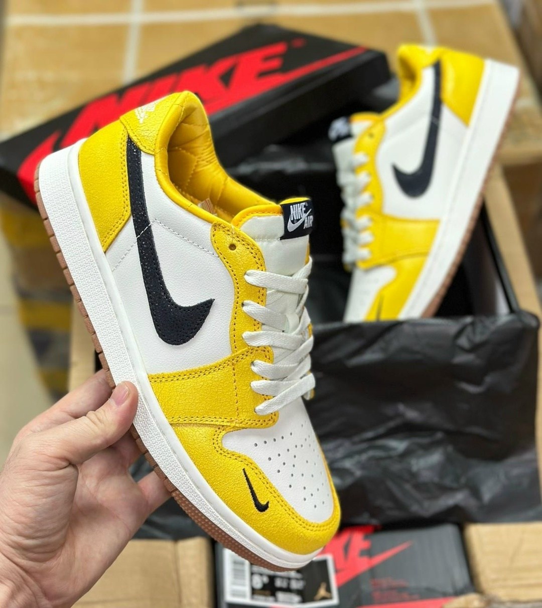 air jordan 1 low pollen,nike air jordan 1 low,air jordan 1 low university gold,jordan 1 low yellow,air jordan 1 low