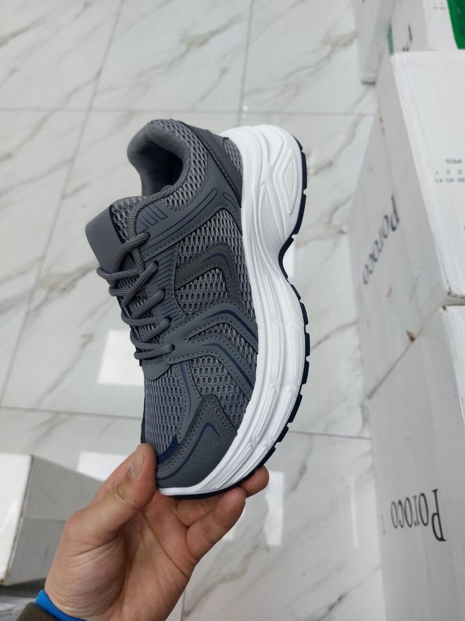 кроссовки,кроссовки bona,массивные кроссовки,кроссовки женскиe,повседневные кроссовки