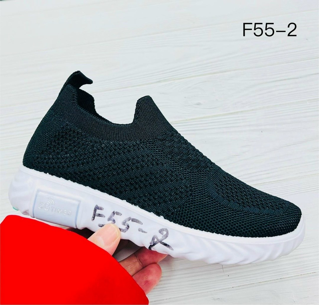 женские кроссовки,кроссовки изики,кроссовки,кроссовки женские изики,кроссовки адидас женские бежевые