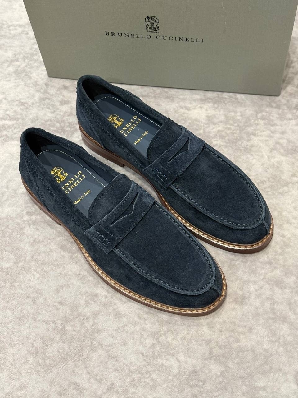 лоферы замшевые brunello cucinelli,лоферы brunello cucinelli,,мужские замшевые лоферы,лоферы loro piana