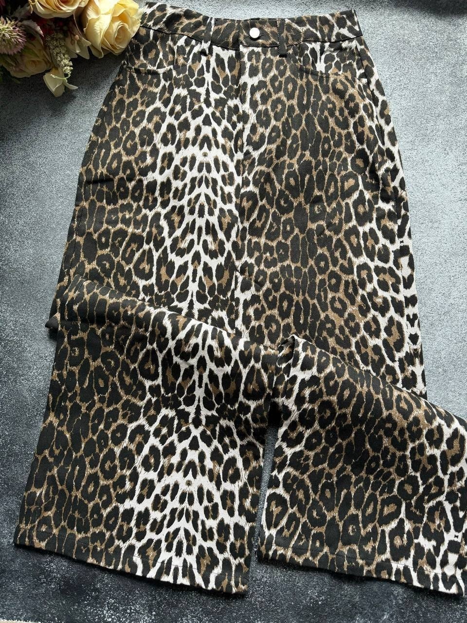 юбка с леопардовым принтом,длинная юбка с разрезом,юбка леопард,длинная юбка,юбка макси леопардовая