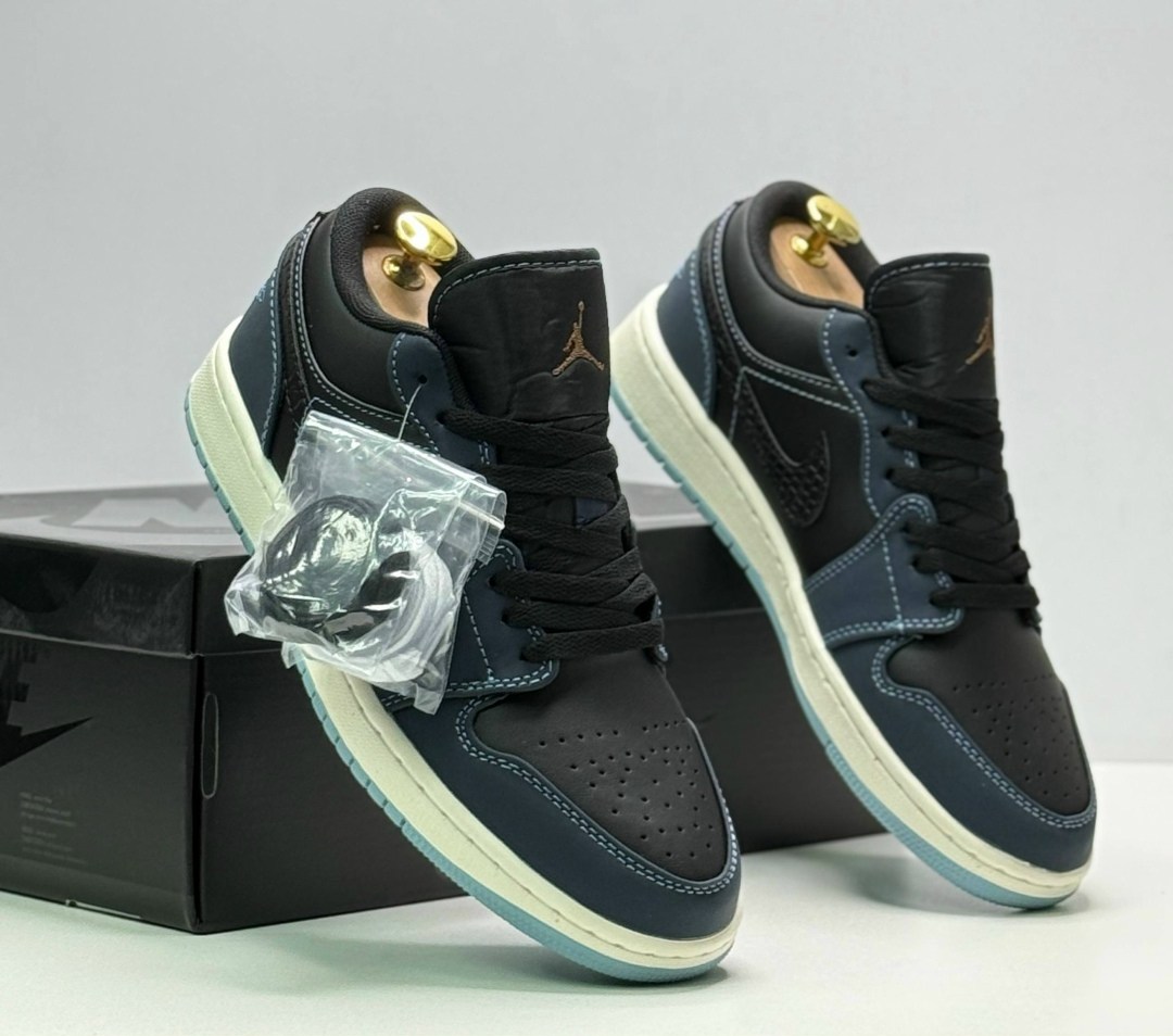 кроссовки nike air jordan 1 low,кроссовки nike air jordan 1,nike air jordan 1 low midnight navy,air jordan 1 low wmns black blue aqua,nike air jordan 1 low sb midnight navy