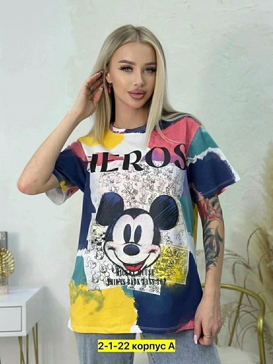 футболка оверсайз с принтом мики маус fashion lux,женская футболка оверсайз с длинным рукавом и принтом мики маус fashion lux,хлопковая женская футболка,футболка оверсайз с принтом мики маус,женская ф