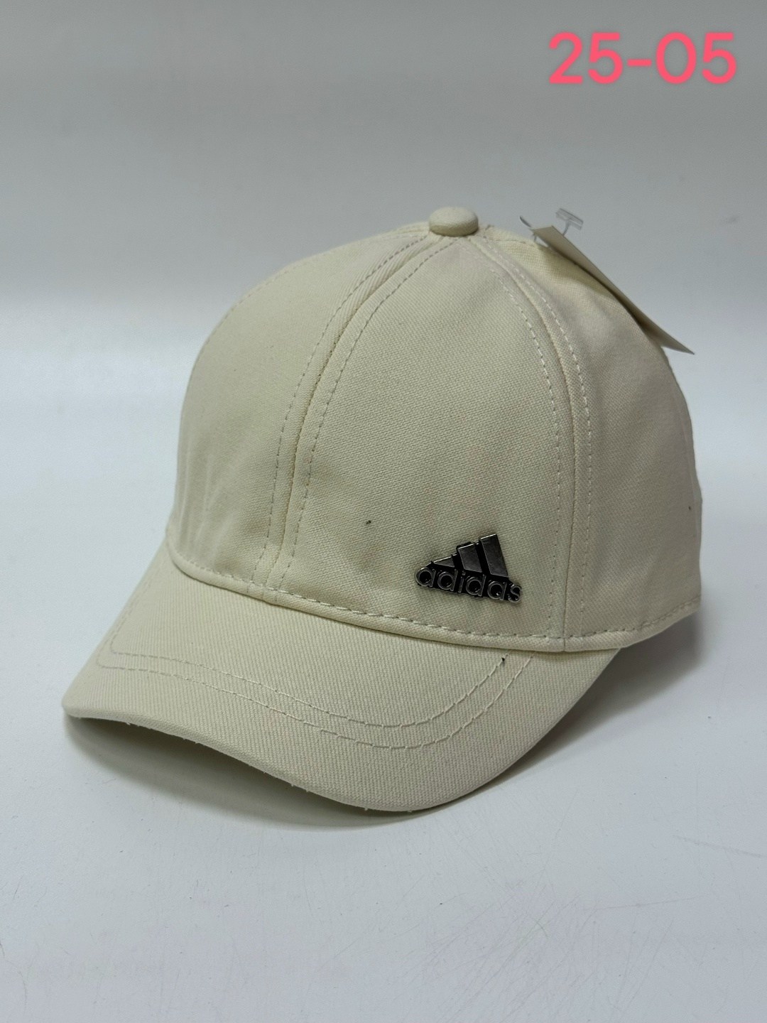бейсболка adidas,бейсболка адидас бежевая,кепка адидас,кепка adidas,бейсболка