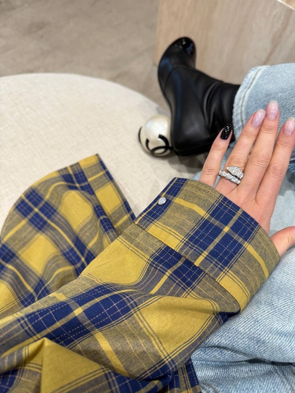 модный стиль,рубашка оверсайз из рубашечной ткани в красно-белую клетку,рубашка оверсайз в клетку,рубашка в клетку женская,рубашка оверсайз красно-белая клетка