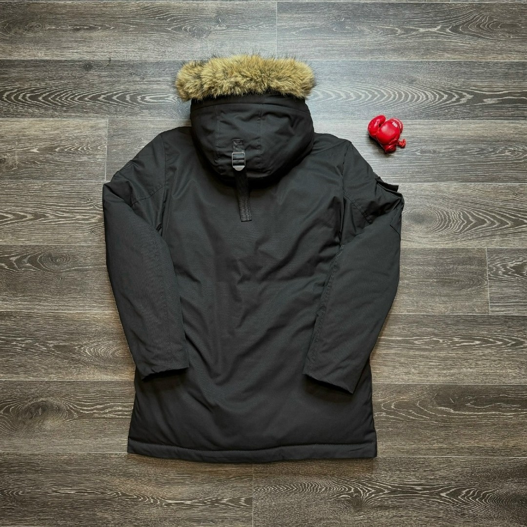 мужская зимняя куртка canada goose,зимние курточки от canada goose,куртка зимняя canada goose,пуховик canada goose мужской,куртка зимняя