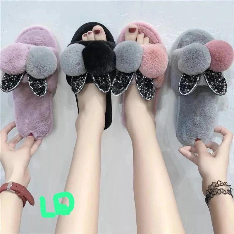 домашние тапочки женские,женские зимние модные плюшевые домашние тапочки с помпонами теплые короткие,женские зимние модные плюшевые домашние тапочки с помпонами,тапочки женские,тапочки домашние плюшев