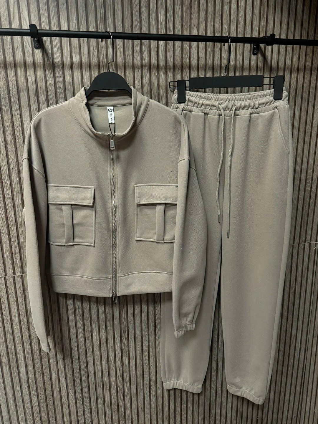 костюм женский,костюм худи,спортивный костюм f3101-12-01 вишня go wear,толстовка женская,женский костюм из футера