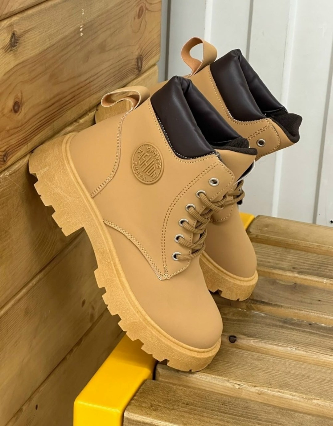 ботинки женские,,ботинки модные,ботинка,ботинки пустынные женские