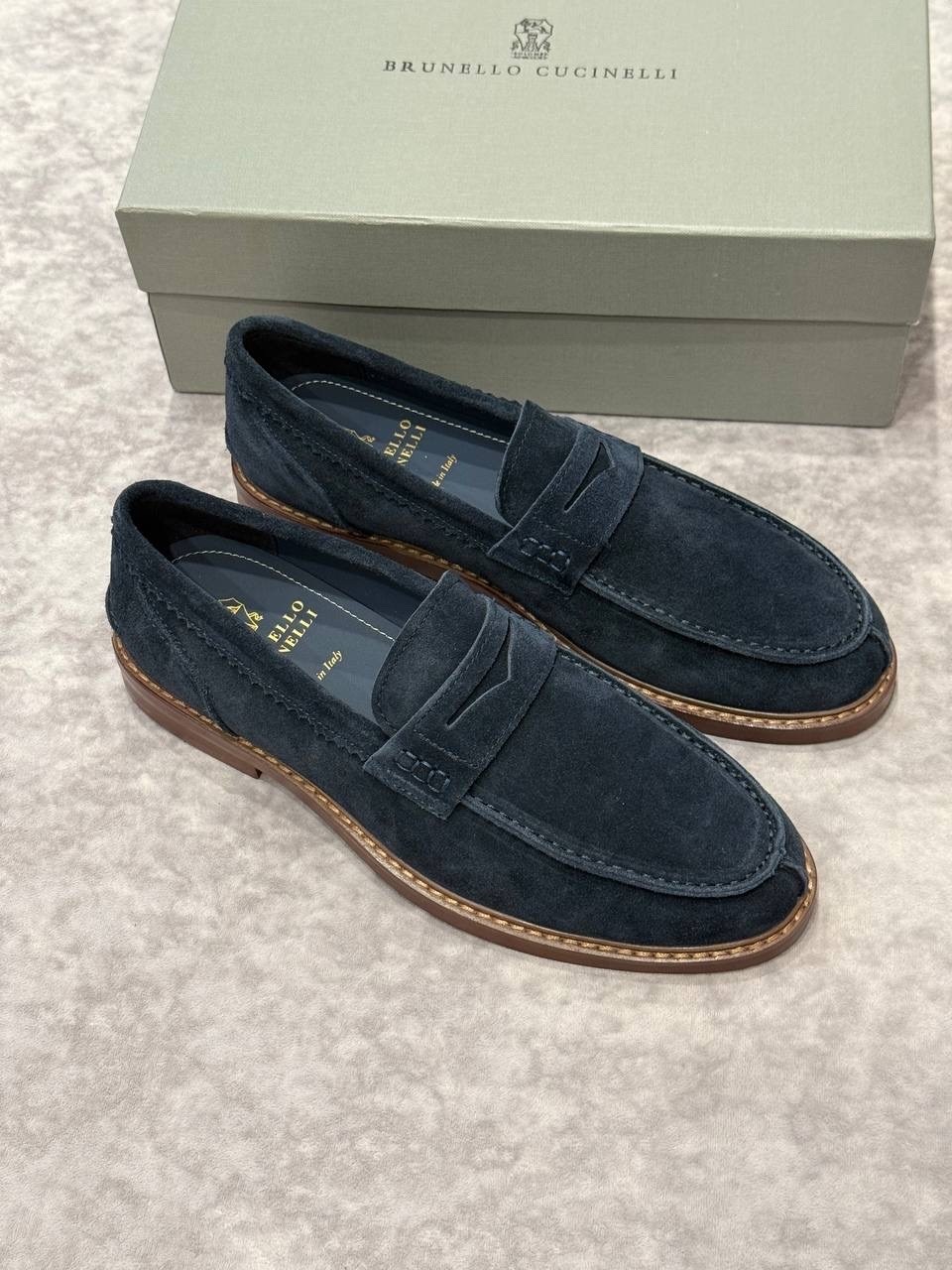 лоферы замшевые brunello cucinelli,лоферы brunello cucinelli,,мужские замшевые лоферы,лоферы loro piana