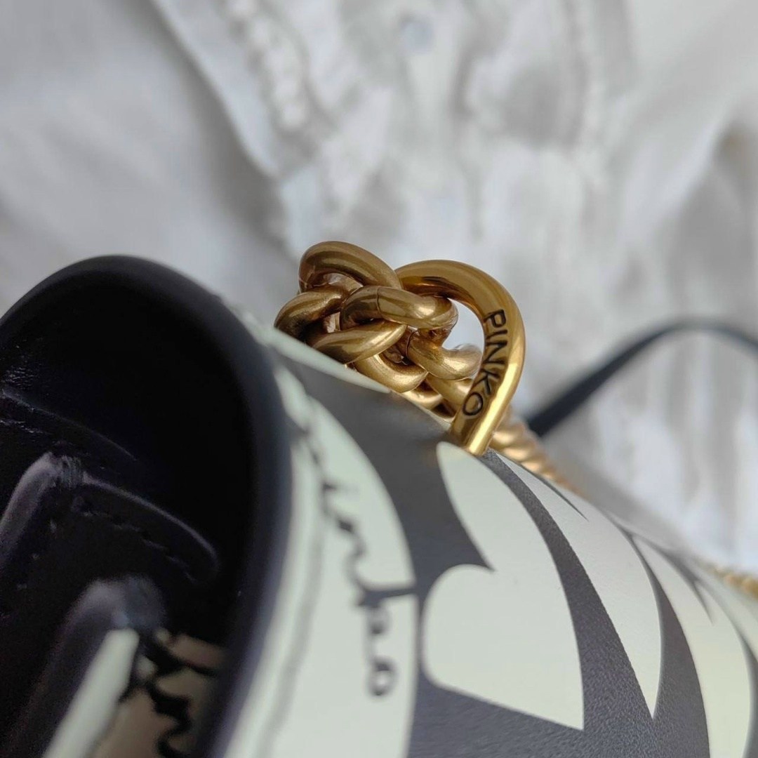 сумка женская pinko,сумка pinko оригинал,сумки pinko,pinko сумка на плечо,pinko мини-сумка love one с монограммой черный