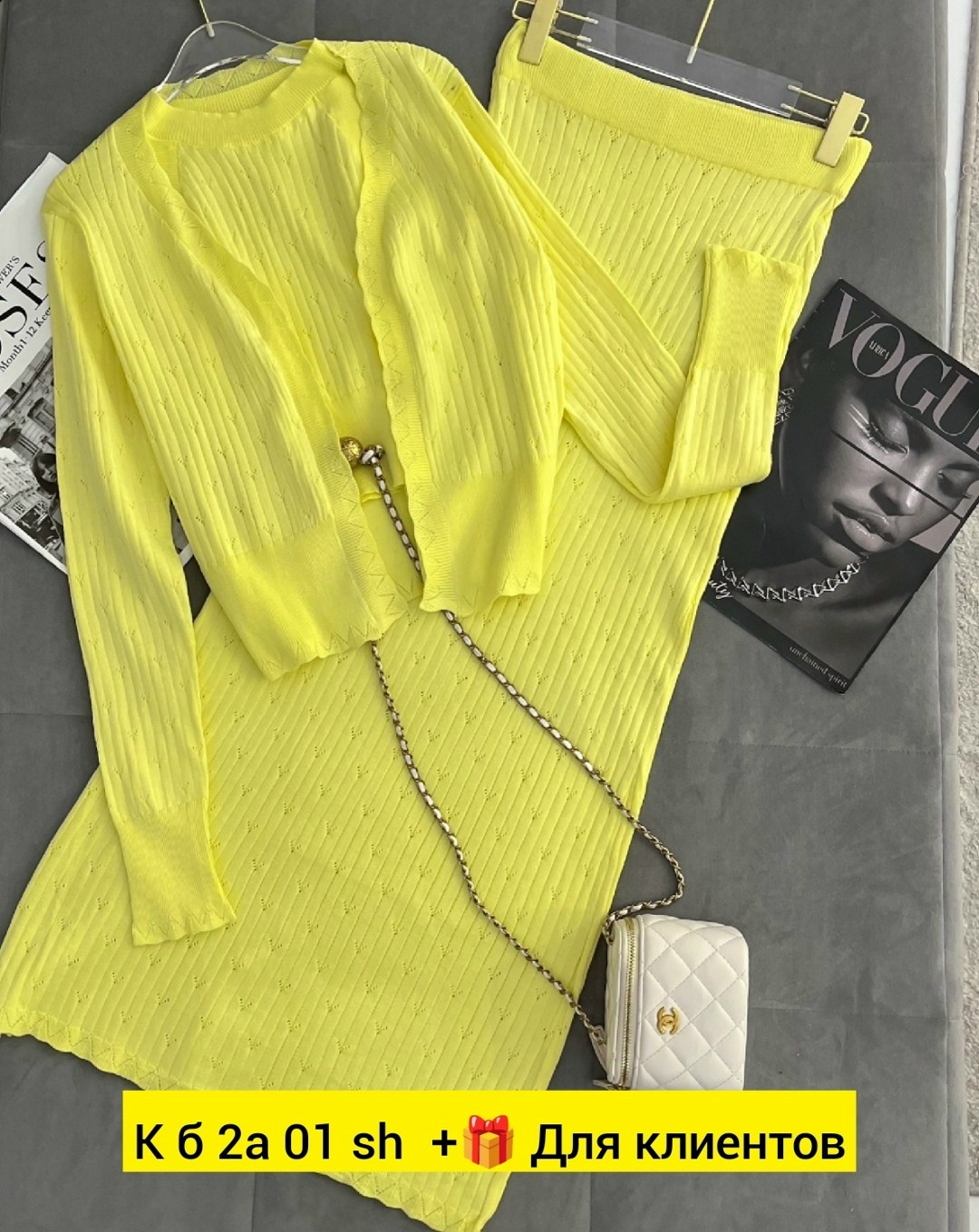 женский костюм,женский костюм тройка,трикотажный костюм с юбкой,трикотажный костюм тройка в комплекте кардиган +топ+ юбка,вязаный костюм с юбкой на завязках и укороченной кофточкой темно-малиновый