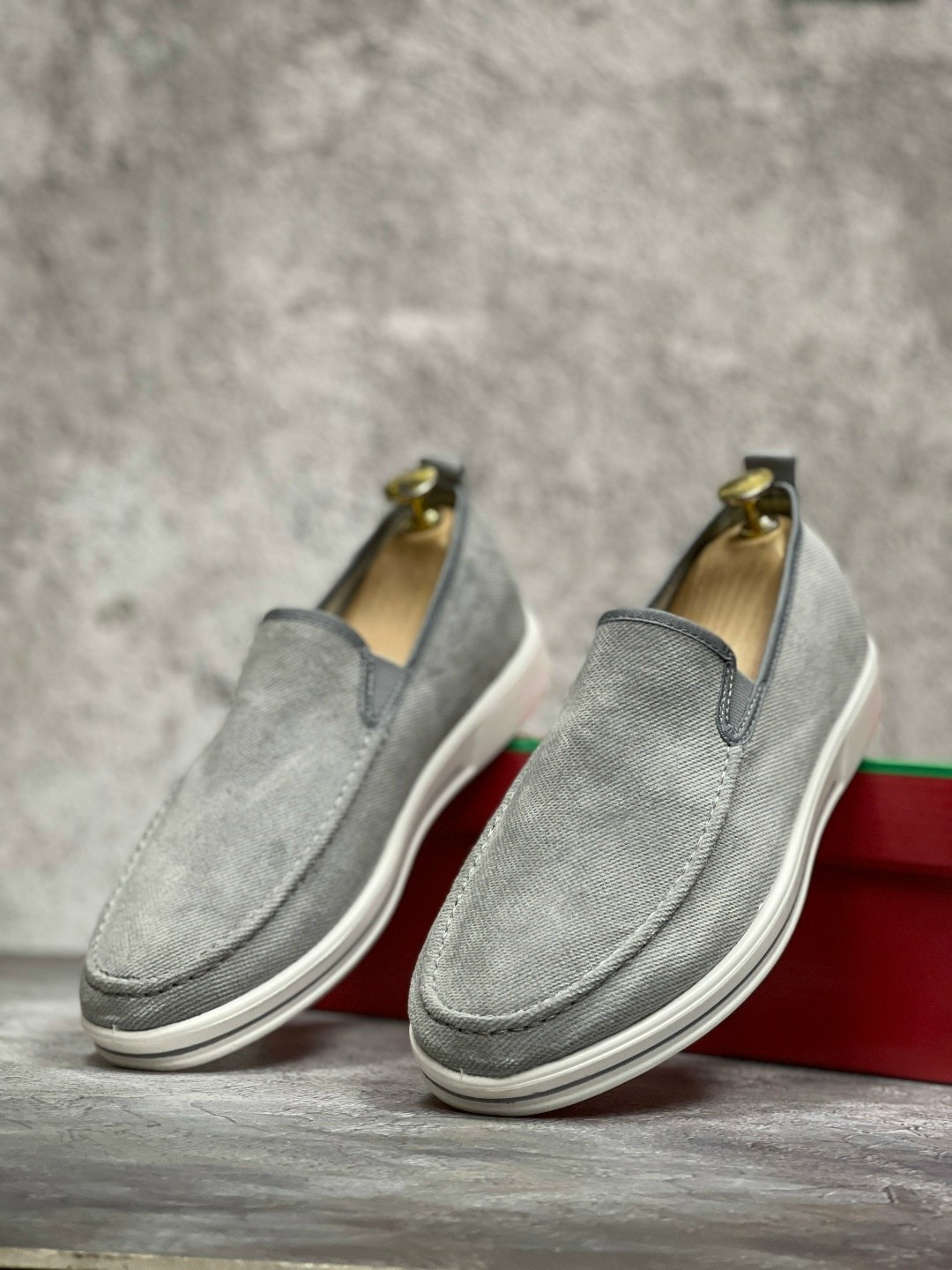 ,лоферы loro piana,мокасин мужские,слипоны мокасины,лоферы из натуральной замши