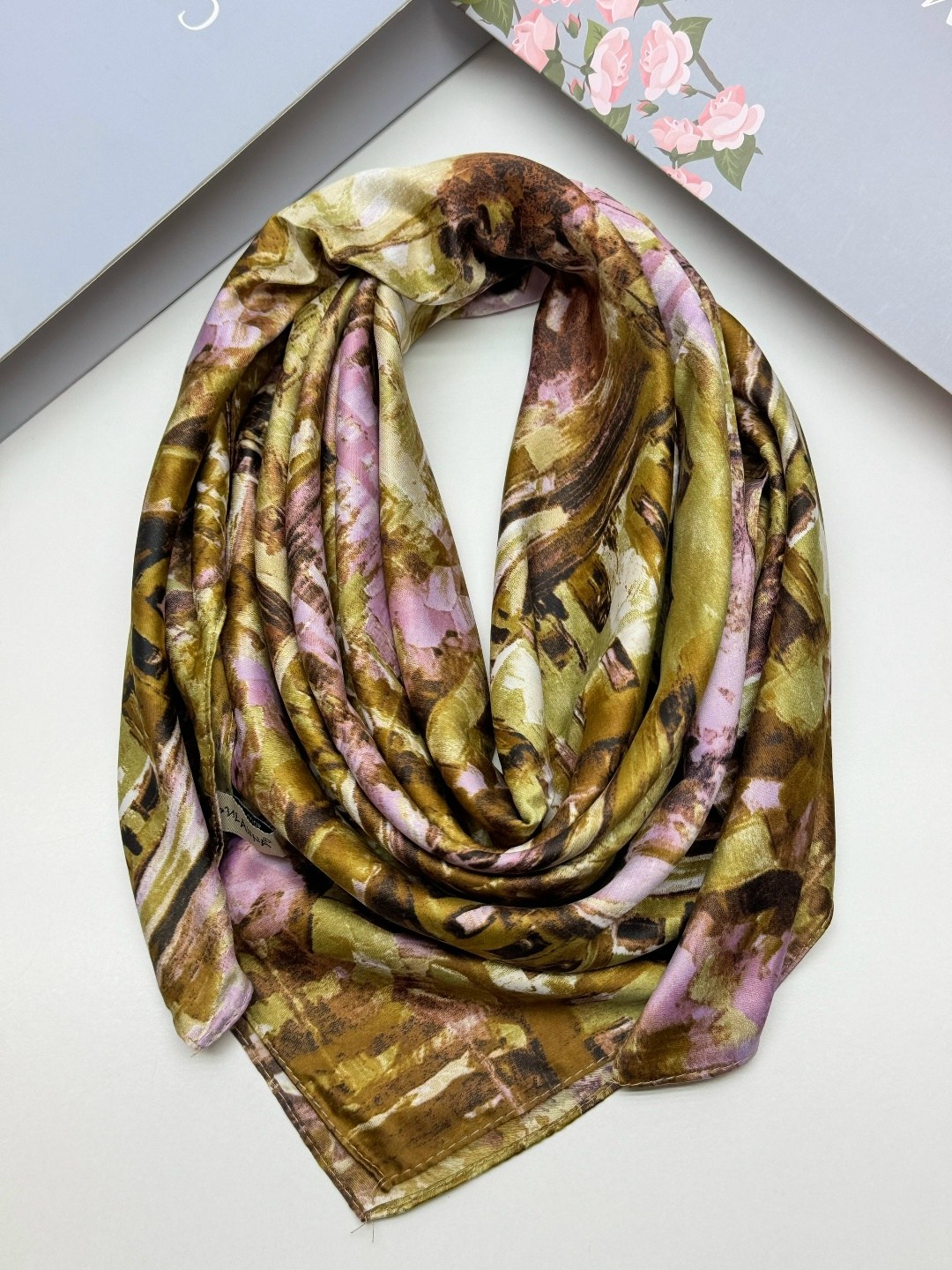 платок женский шелковый,платки шелковые,платки женские,платки шарф,шарф женский платок