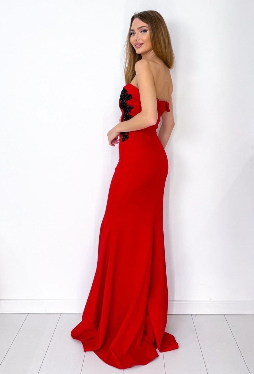длинное вечернее платье,платье красное вечернее,длинное вечернее платье с открытыми плечами,вечернее платье красного цвета,платье с открытыми плечам