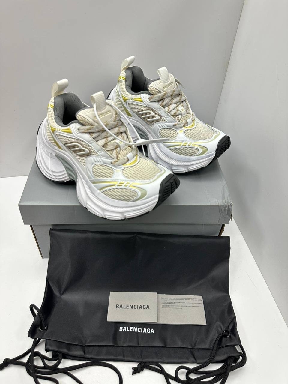 кроссовки женские balenciaga,balenciaga кроссовки,баленсиага кроссовки женские,кроссовки женскиe,кроссовки balenciaga cargo 11th