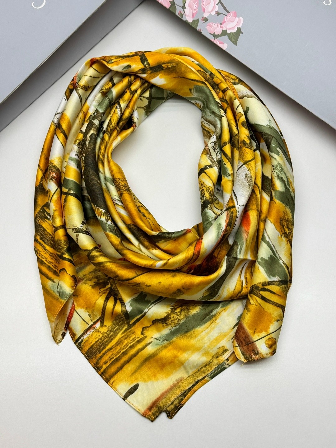 шелковые платки,платки и шарфы,платки женские,шелковый шарф,шарф женский платок