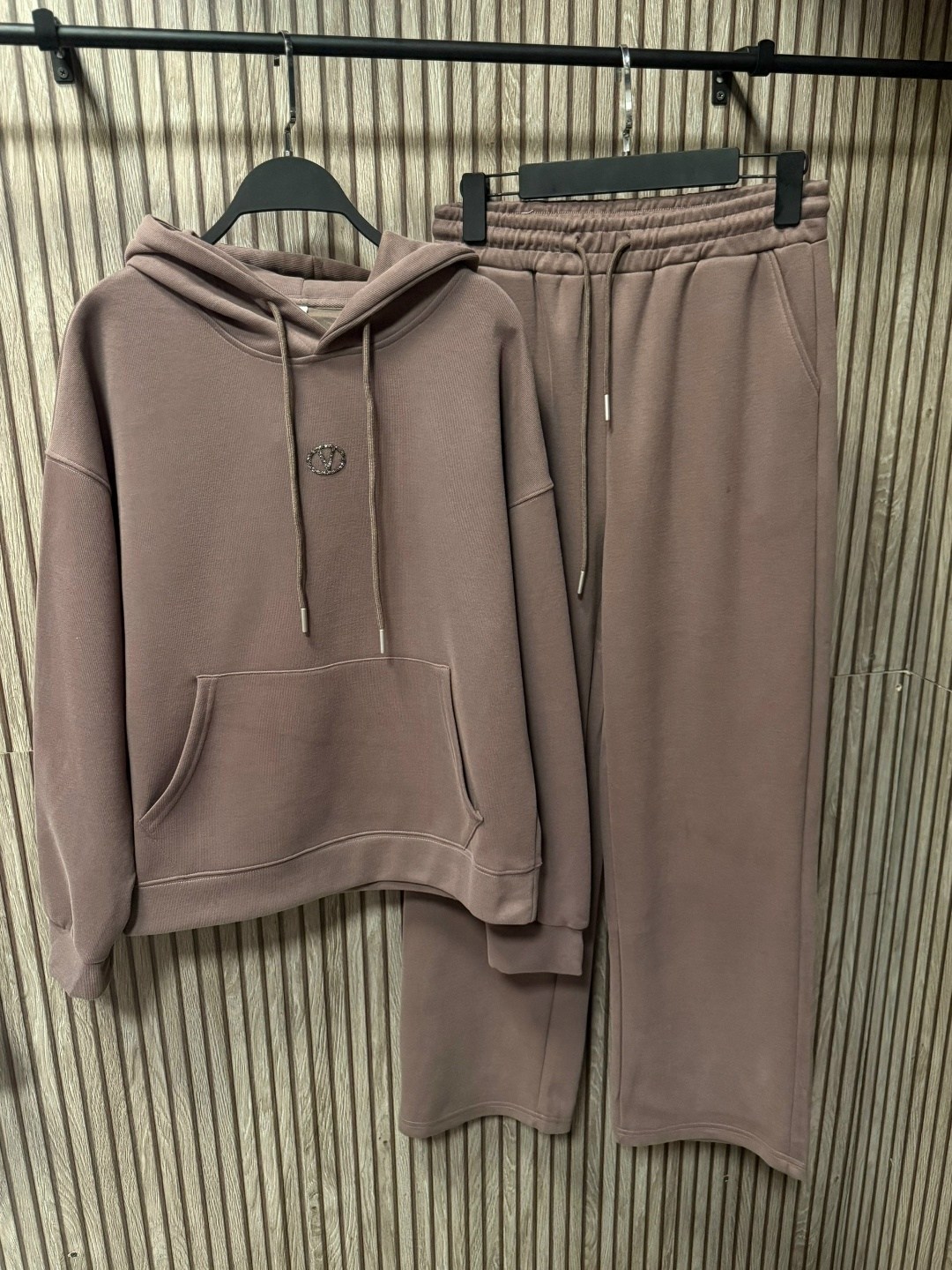 костюм спортивный,спортивный костюм brunello cucinelli,женский спортивный костюм,спортивный костюм brunello cucinelli pl-19048,повседневный спортивный костюм