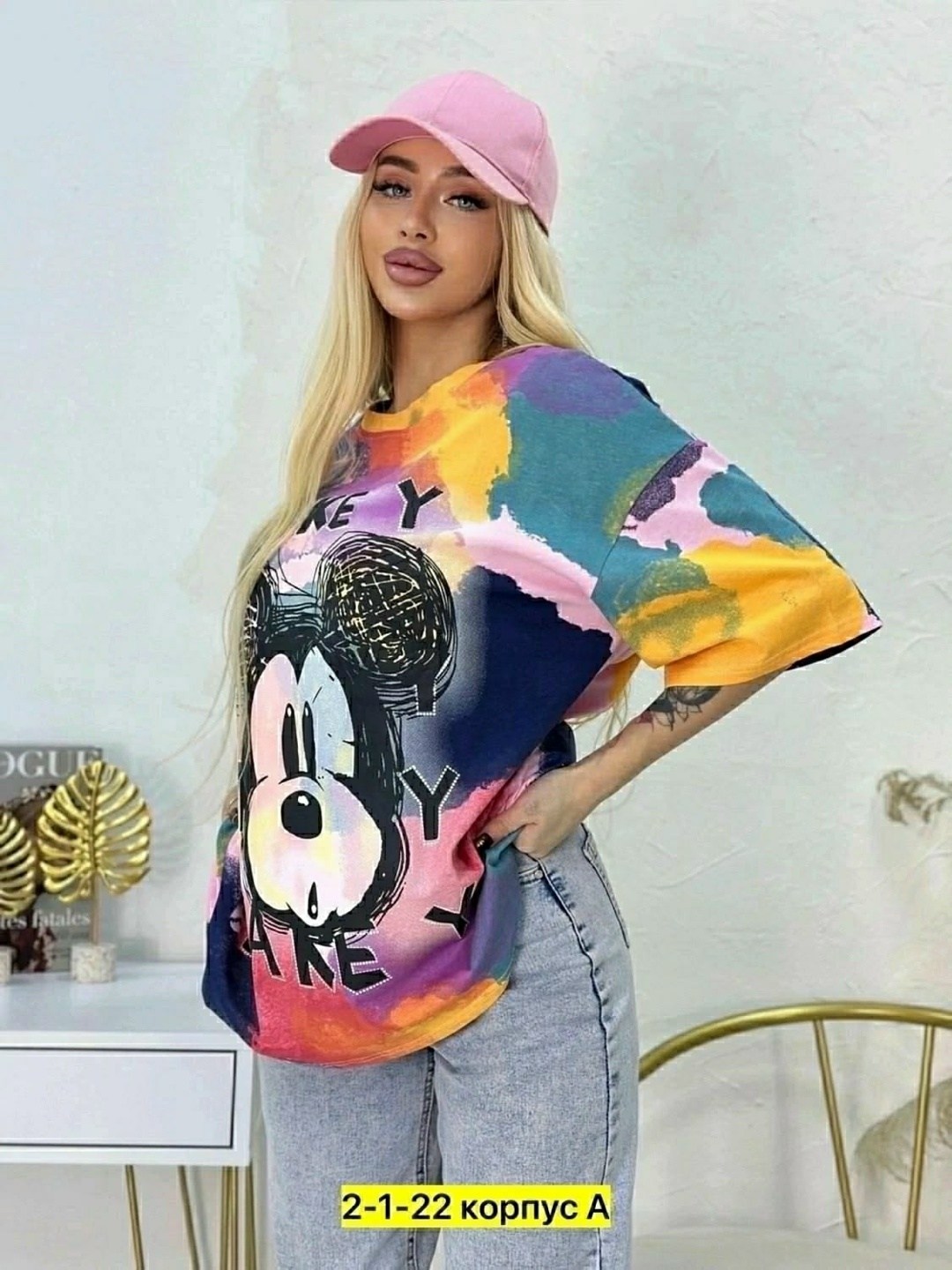 футболка оверсайз с принтом мики маус fashion lux,женская футболка оверсайз с длинным рукавом и принтом мики маус fashion lux,хлопковая женская футболка,футболка оверсайз с принтом мики маус,женская ф