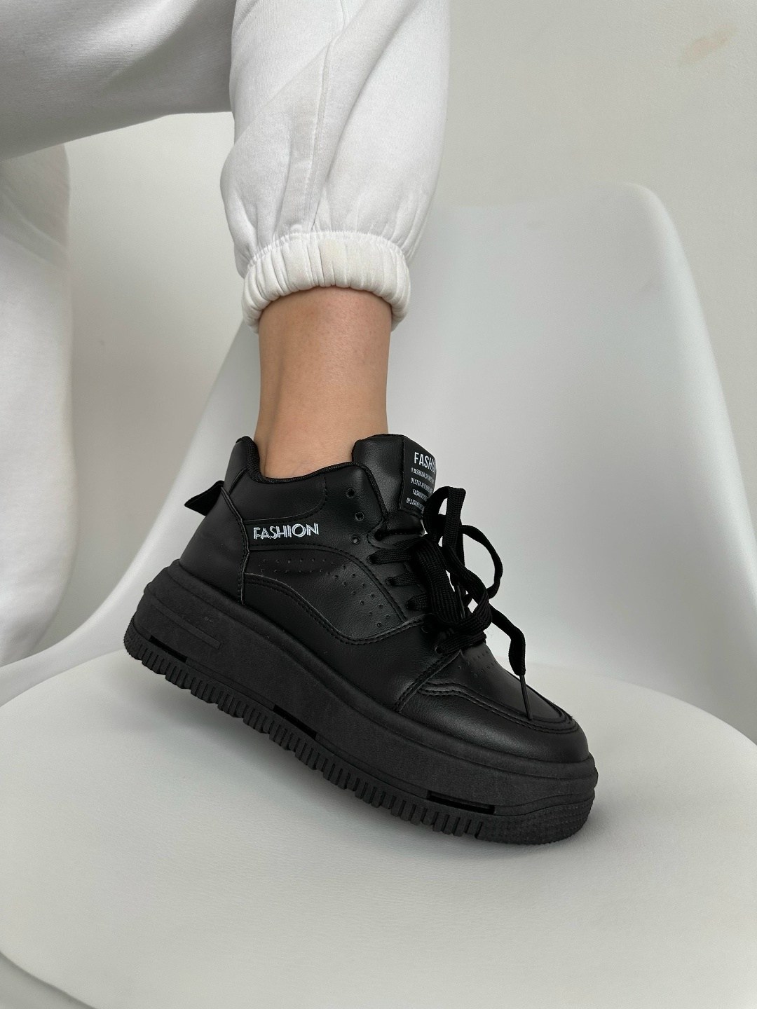 ,кроссовки женскиe,кроссовки весенний,осенние кроссовки женские,кроссовки женские черные