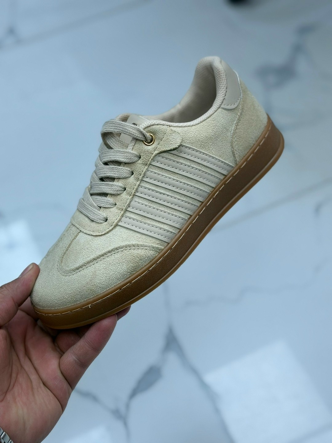 ,женские кроссовки,кроссовки женские adidas,кроссовки adidas,спортивная