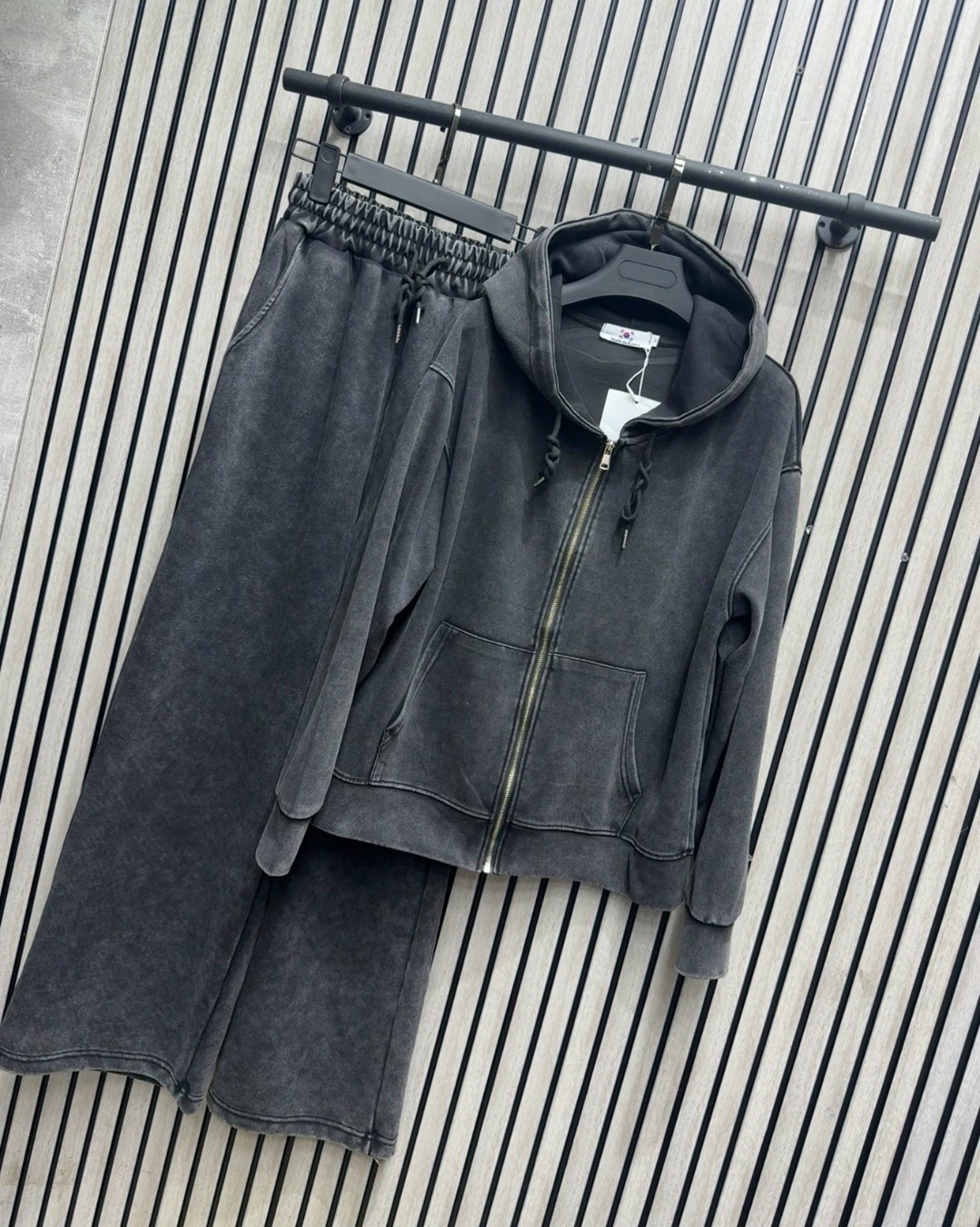 женский спортивный костюм,спортивный костюм,женский костюм,костюм розово,костюм с брюками