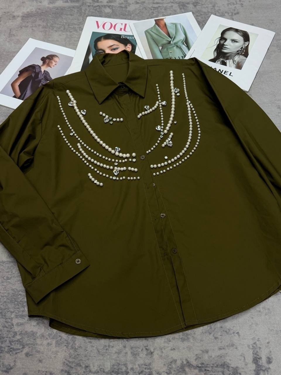 рубашка женская,белые рубашки,модные белые рубашки,рубашка со стразами,рубашка с воротником