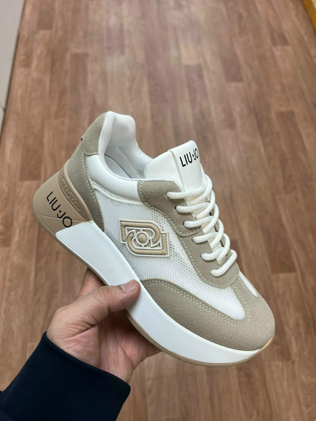 ,кроссовки женские,кроссовки liu jo,кроссовки женские liu jo,кроссовки повседневные