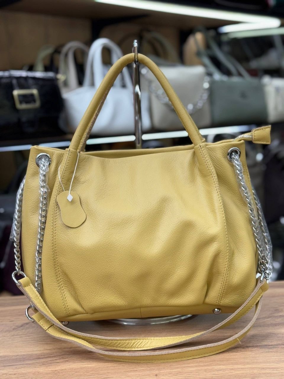 сумка,сумки женская,женская кожаная сумка,желтая сумка,модная сумка