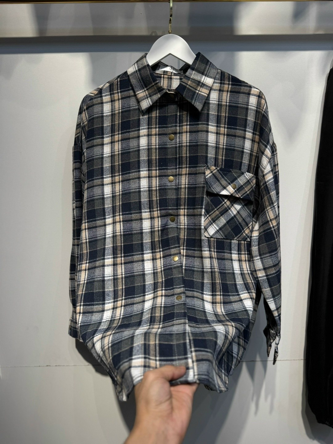 рубашка оверсайз в клетку,рубашка женская оверсайз,женская рубашка оверсайз в клетку,теплая рубашка оверсайз в клетку женская,рубашка женская в клетку