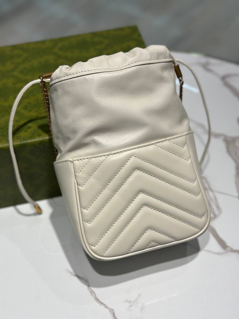 gucci сумка,gucci mini gg marmont bucket bag,сумочки женские,сумка гуччи,gucci marmont