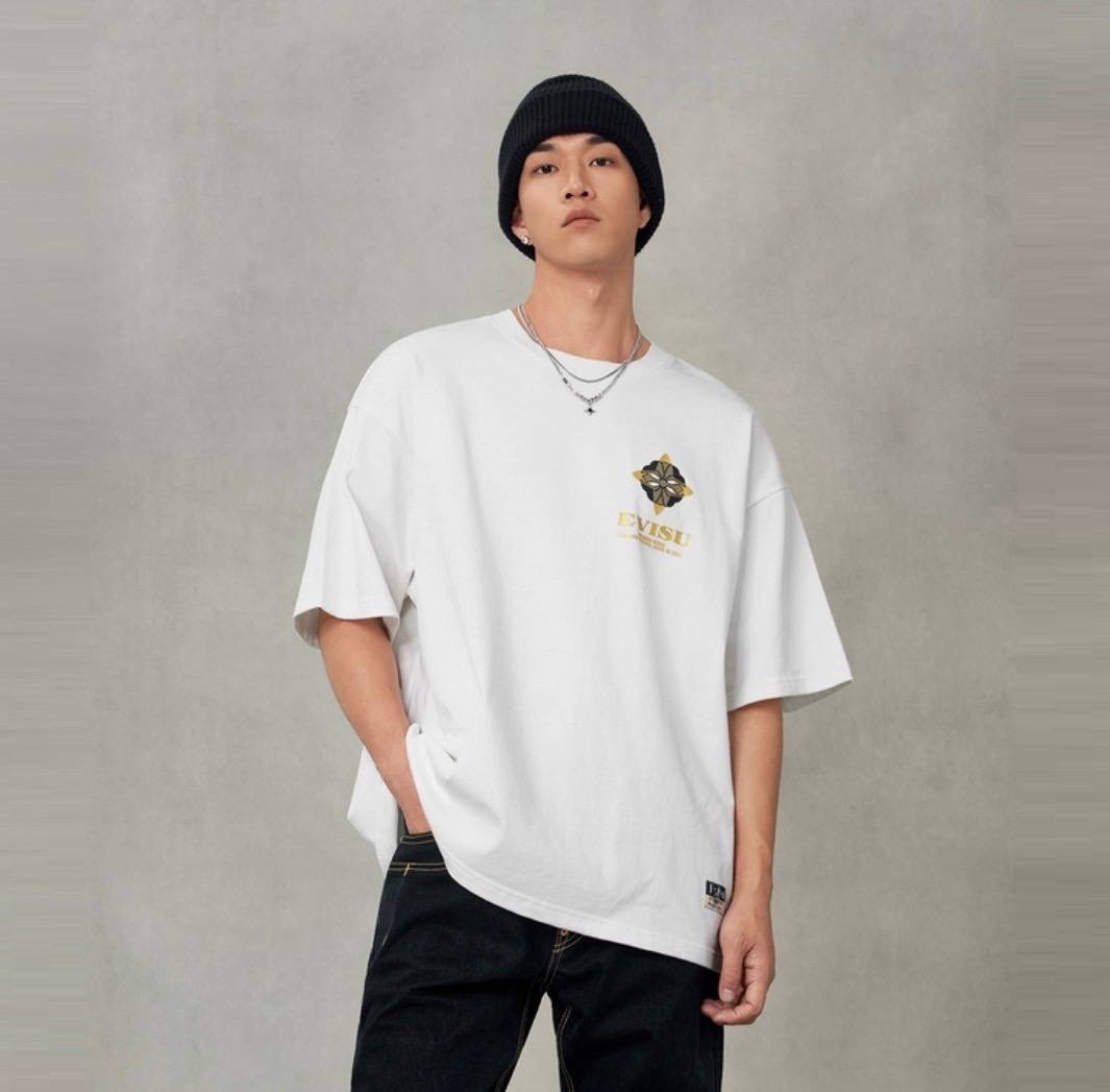 футболка с крыльями,футболка с принтом,универсальные футболки,одежда футболка