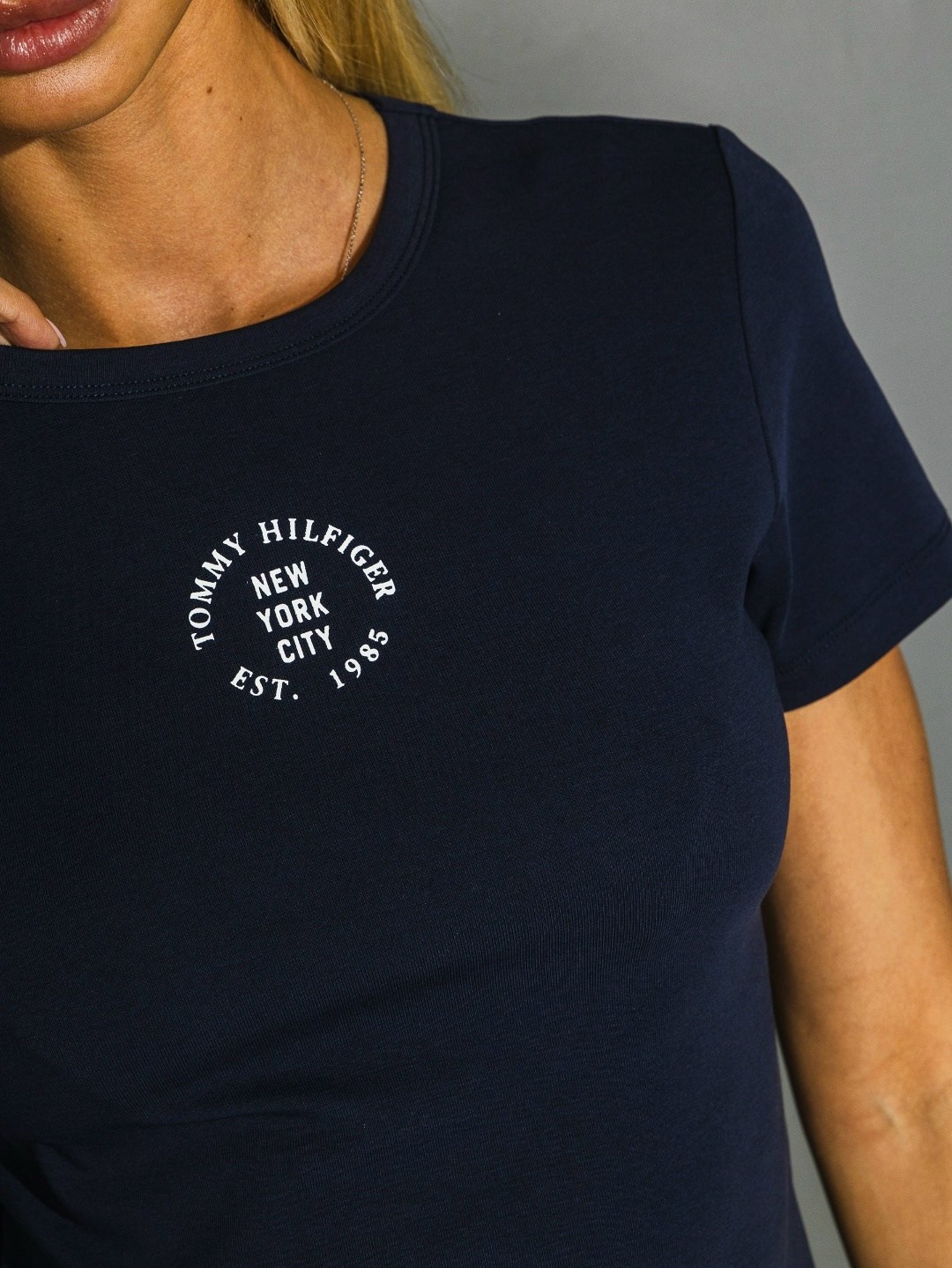 футболки женская,темно синий футболка,футболки для женщин,футболка,классическая женская футболка