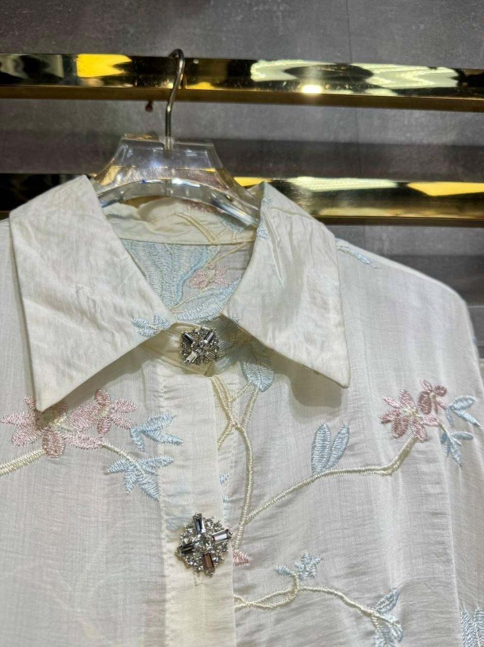 белла хадид feet,прозрачные босоножки,туфли модные,каблуки босоножки