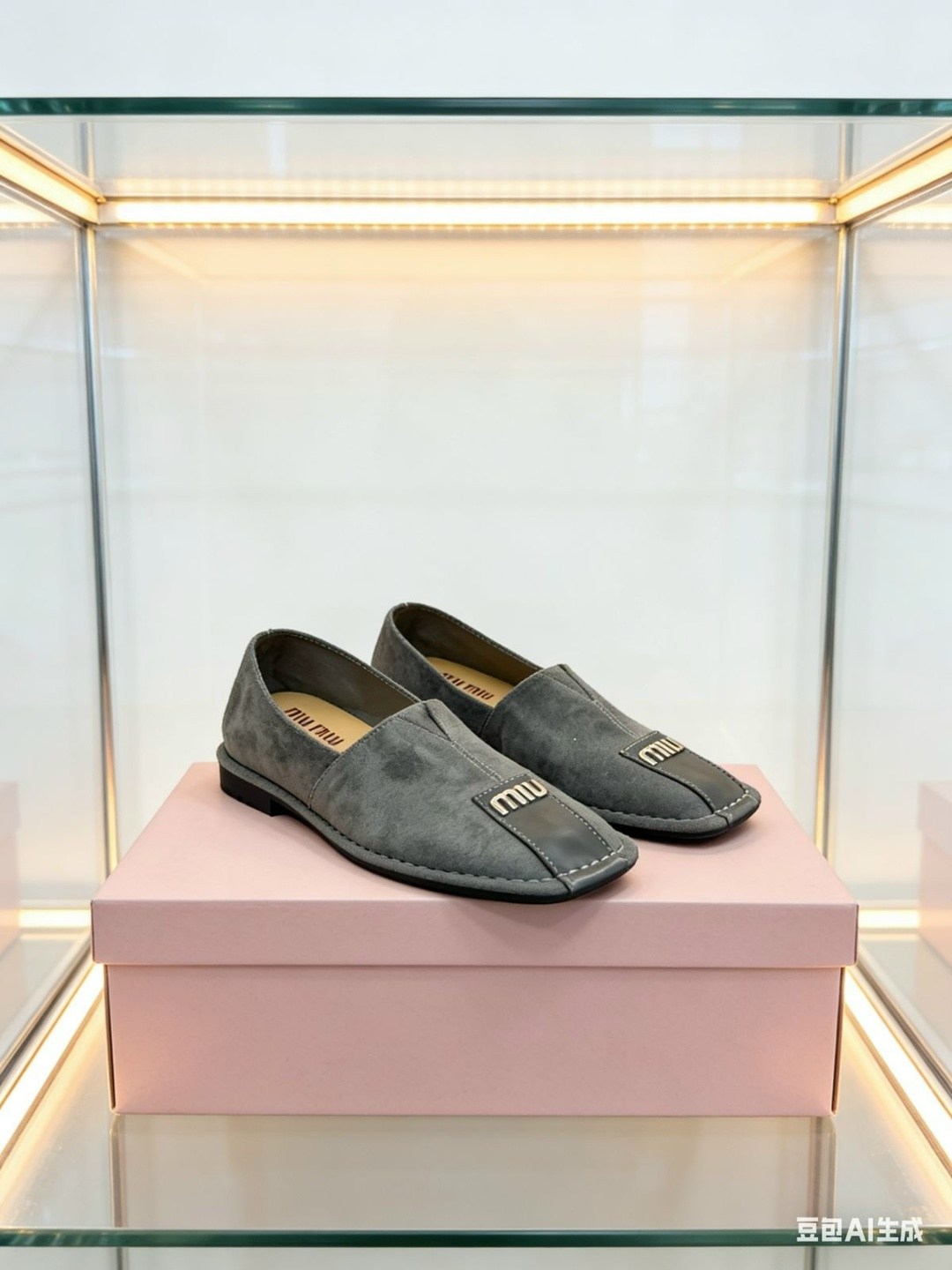 ,лоферы miu miu,замшевые лоферы,замшевые лоферы женские, женская