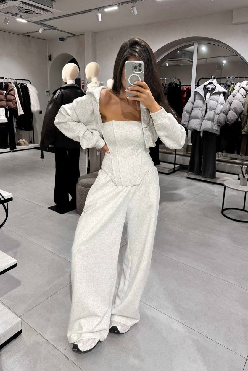 элегантные наряды,красный костюм,модные наряды,стильные наряды,костюм тройка женский