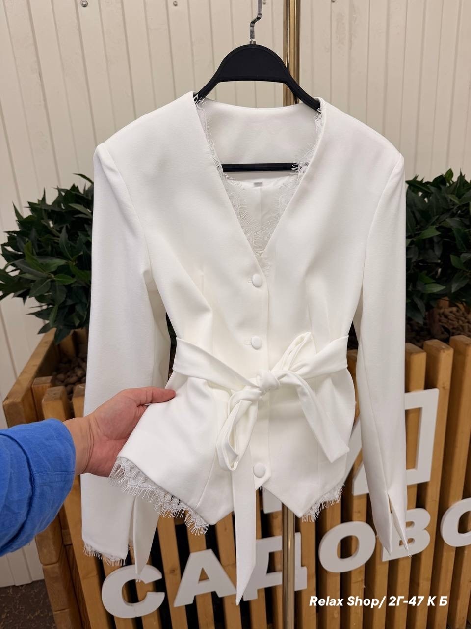 жакет,костюм,эсприт пиджак женский,женский пиджак,брючный костюм с кружевом